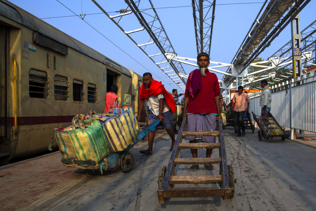 Photo Feature- Railway Porters (Coolies) and their New Normal by Romit Bandyopadhyay