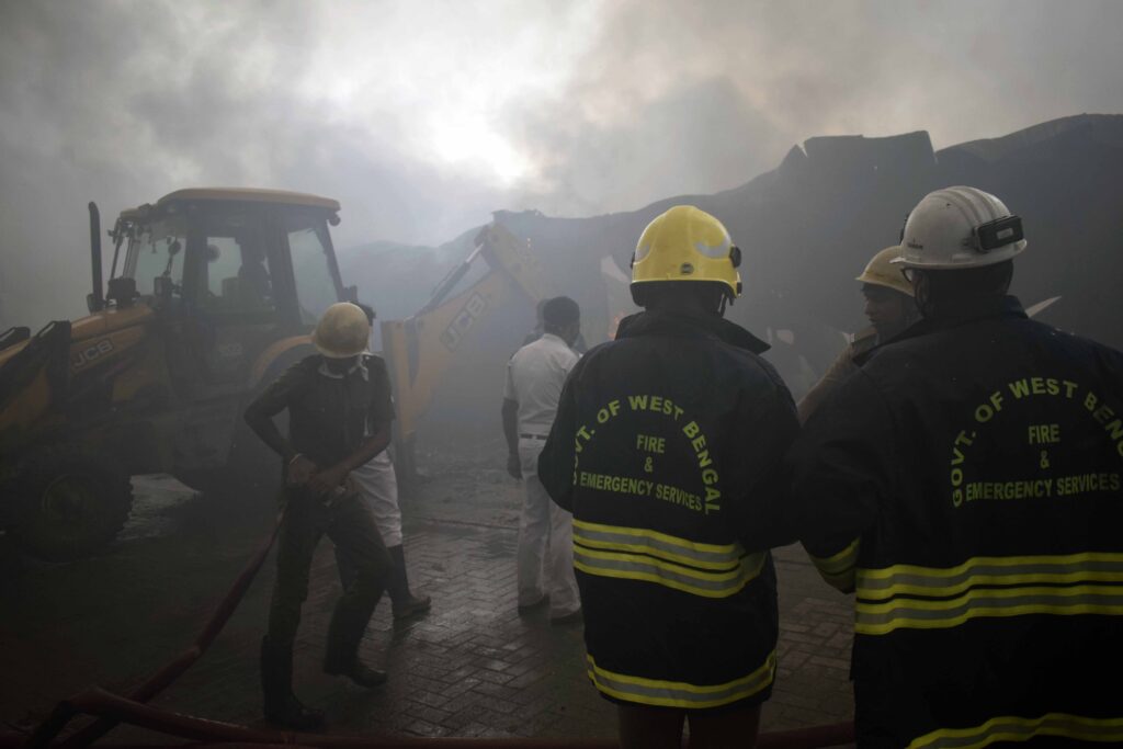 The Saviors - Garden Reach FCI Warehouse in Kolkata, West Bengal, India. Photo by Sabyasachi Bandyopadhyay, September 11, 2021.