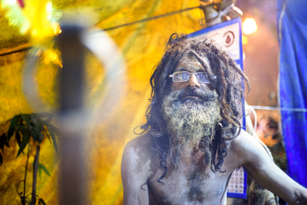 The Curious & the Curiosities - GangaSagar Mela - Kolkata Transit Camp