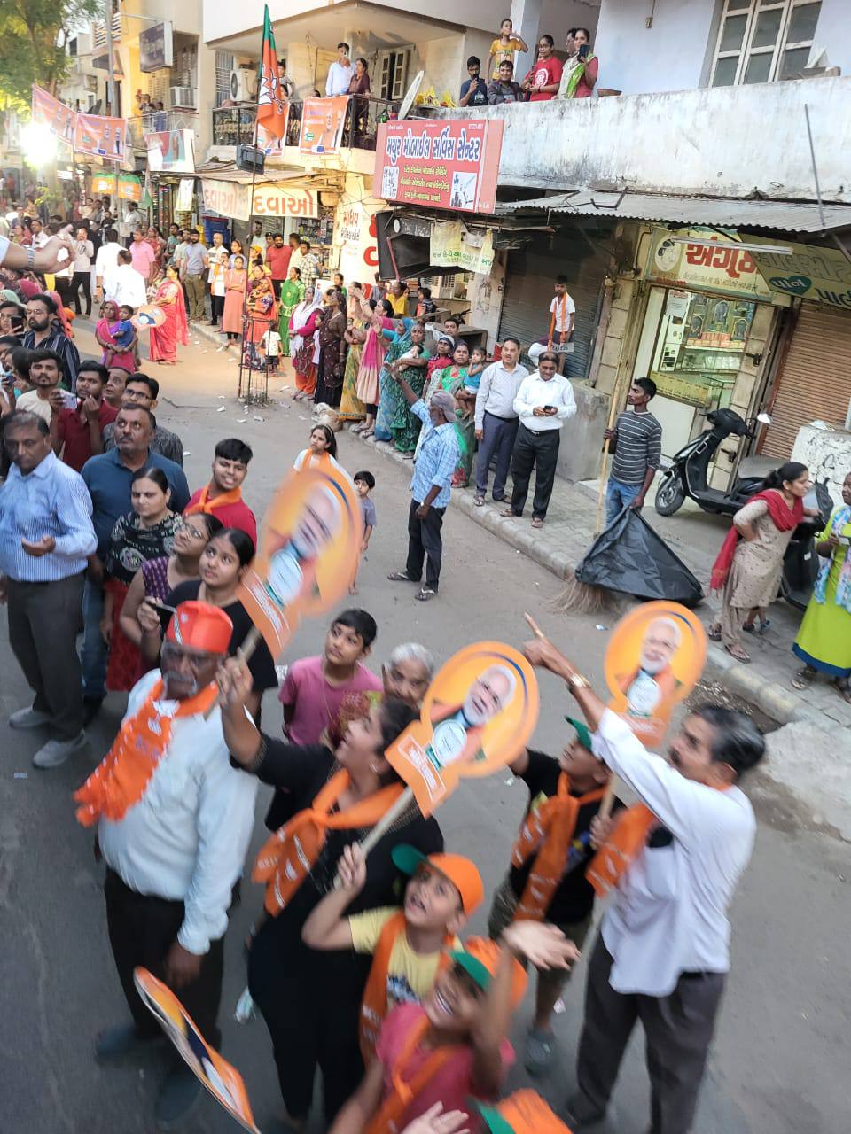 Gandhinagar Lok Sabha Vistar amit shah road show.photo by: Vishal Mansukhani